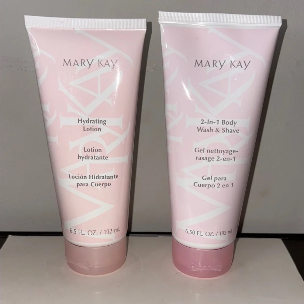 Mary Kay Pink‎ Hydrating Lotion and Body Wash & Shave Set